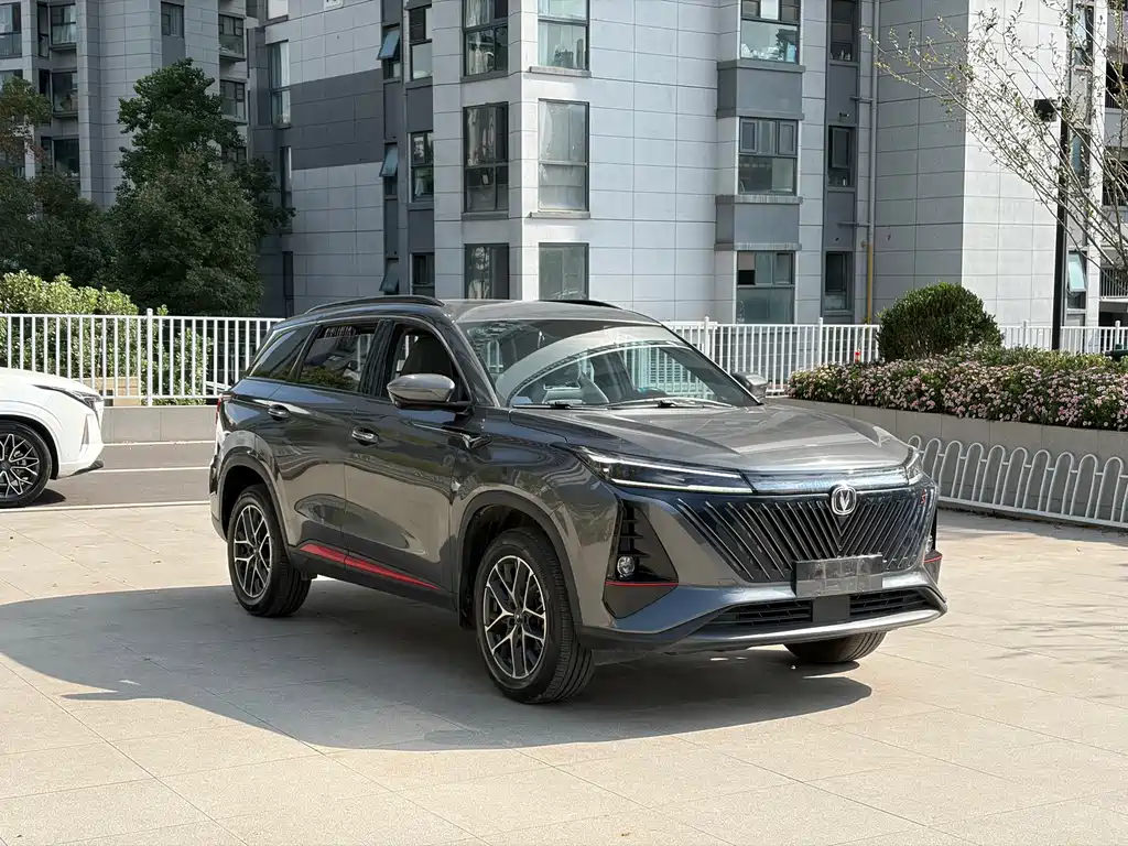 Changan CS75PLUS 2022 — фото 3