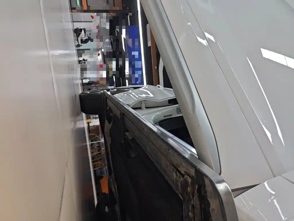 Audi Q5L — миниатюра 21