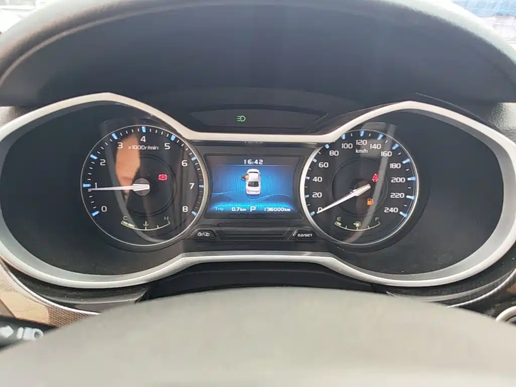 Geely Emgrand — миниатюра 12