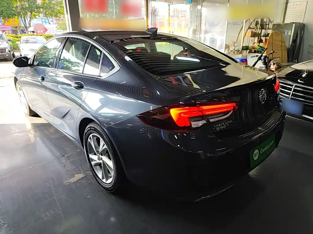 Buick Regal — миниатюра 5