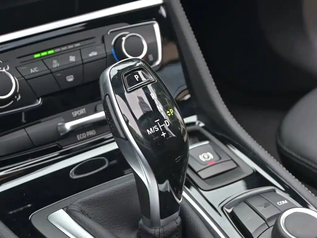 BMW 2 серии 2 2019 220i Premium Sport