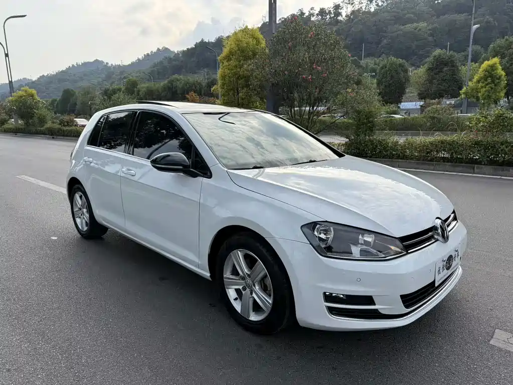 Volkswagen Golf — миниатюра 3