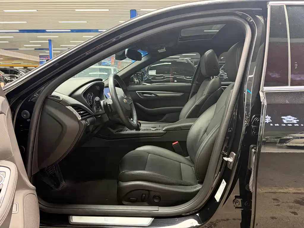 Cadillac CT5 2022 28T Luxury