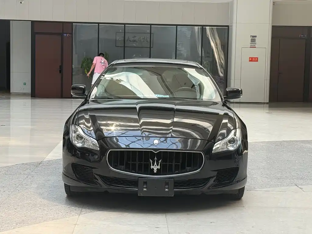 Maserati Quattroporte — миниатюра 2