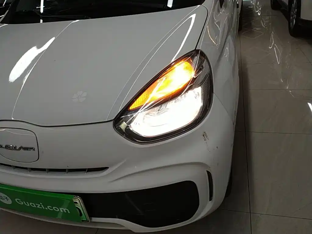 Roewe Clever — миниатюра 24