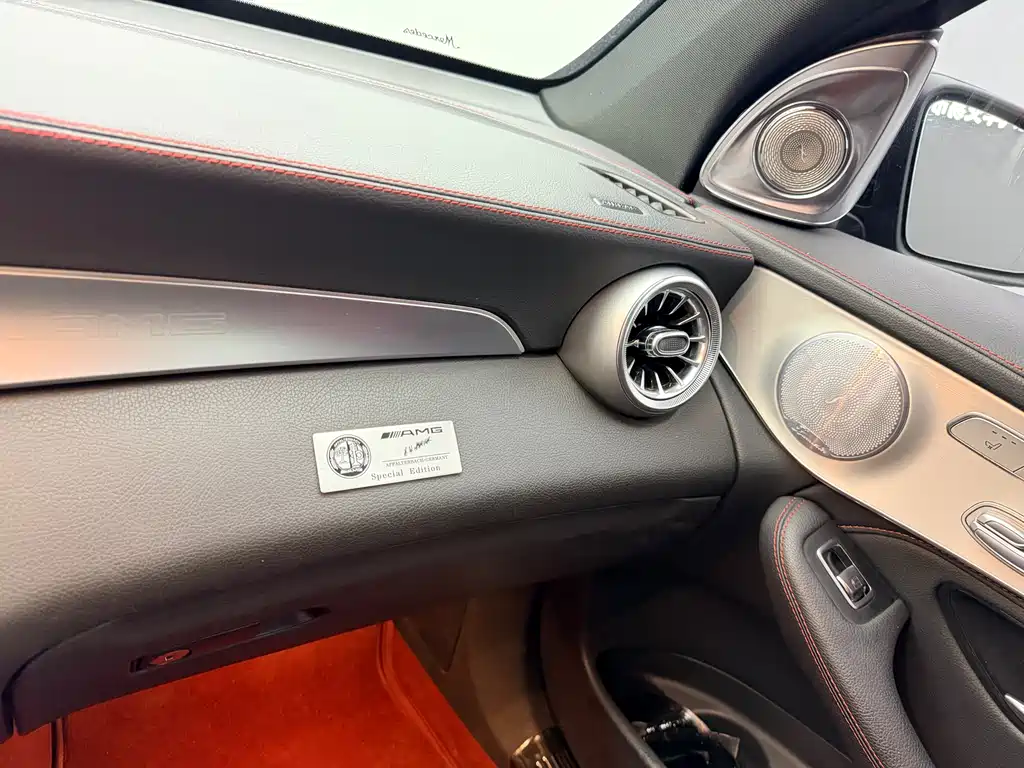 MERCEDES-BENZ GLC AMG