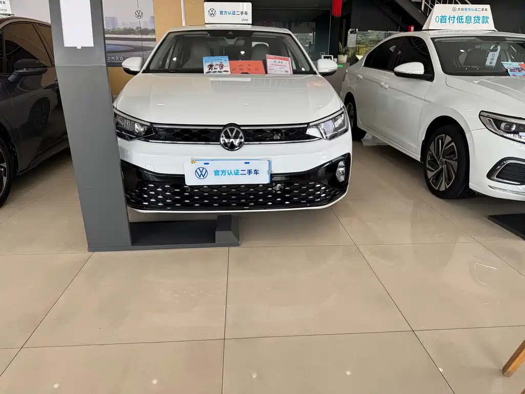 Volkswagen Lavida — миниатюра 2