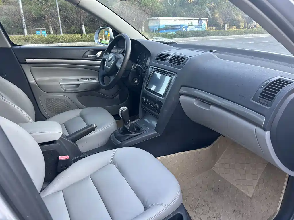 Skoda Octavia — миниатюра 25