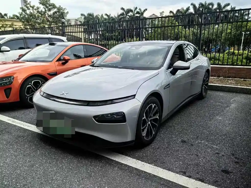2022 Xpeng P7 - zdjęcie 1 z 8