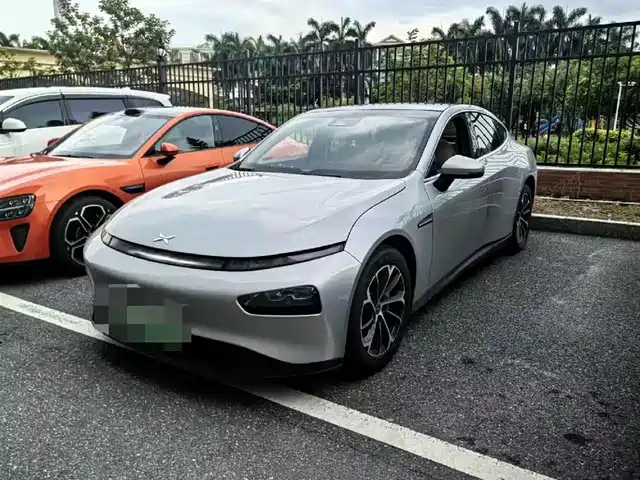 2022 Xpeng P7