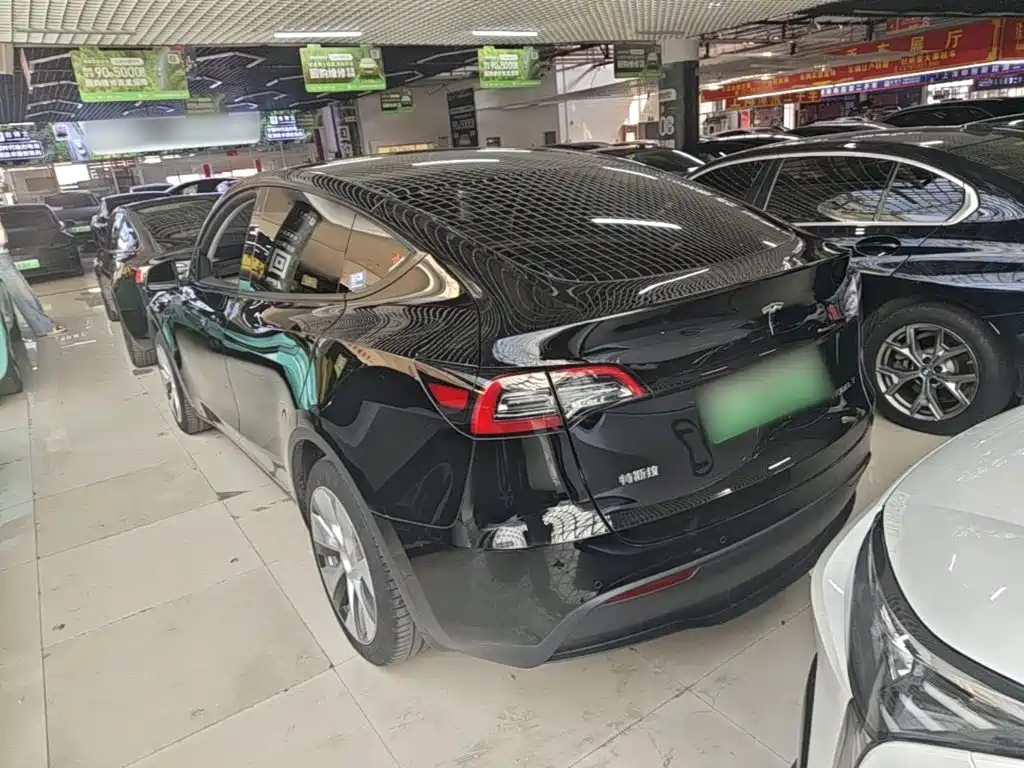 Tesla Model Y — фотографии объявления, Фото 6