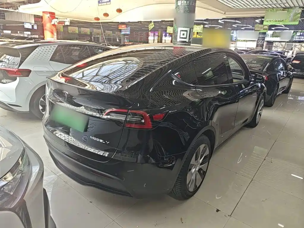 Tesla Model Y — фотографии объявления, Фото 8