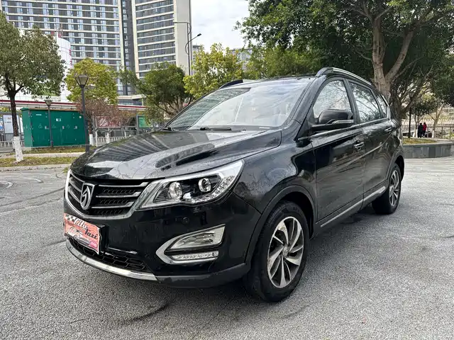 baojun 560