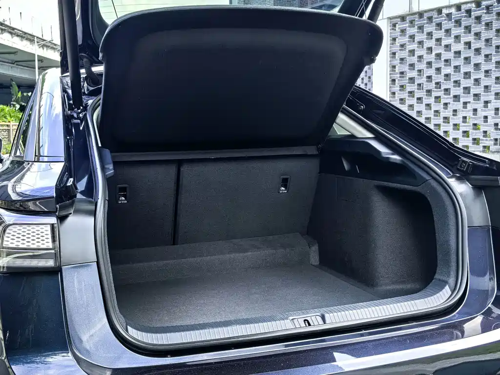 Volkswagen ID.7 VIZZION — миниатюра 18