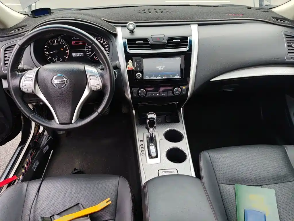 Nissan Teana — миниатюра 5