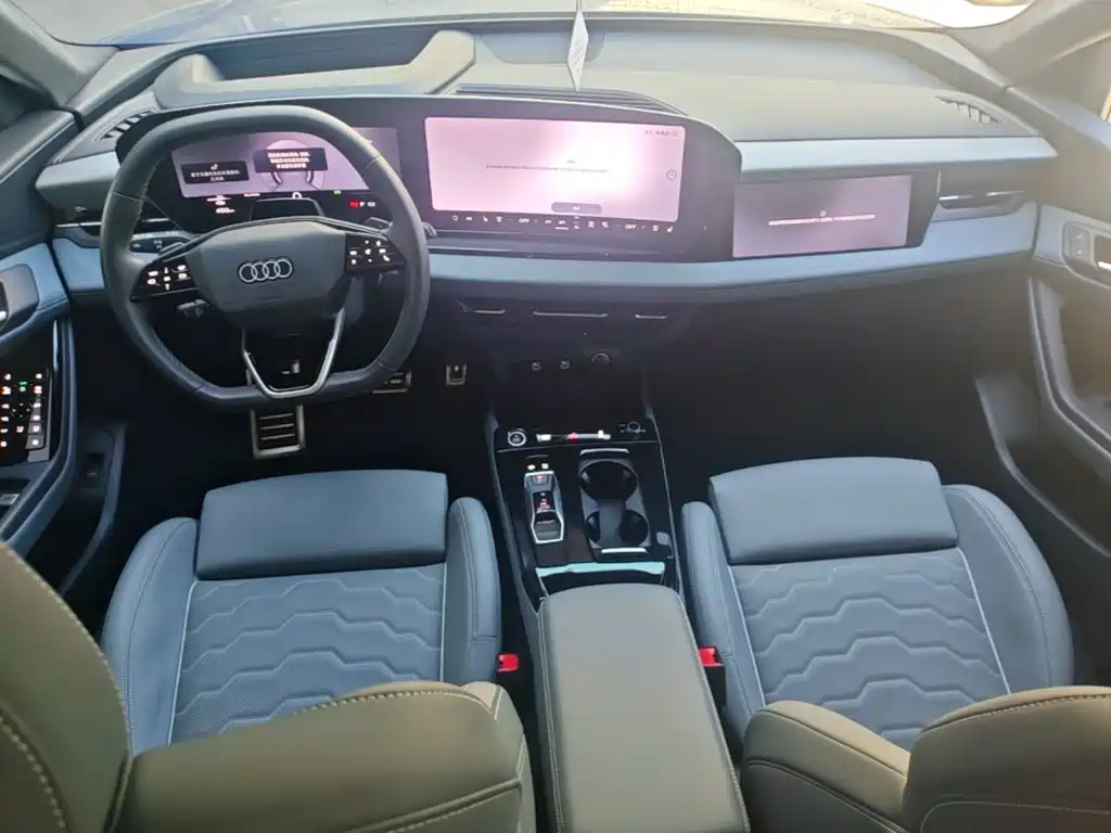 Audi Q6L e-tron — миниатюра 14