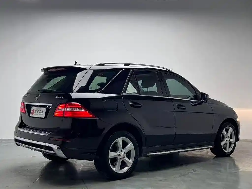 Mercedes-Benz M-Class — миниатюра 19