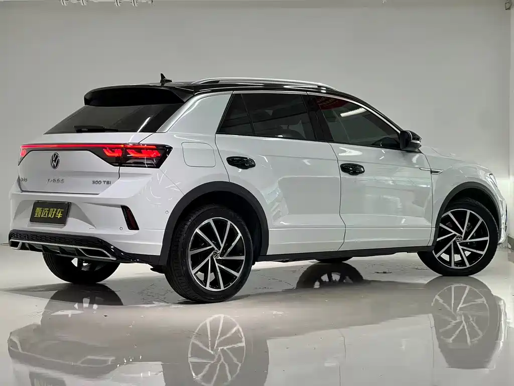 Volkswagen T-Roc — миниатюра 8
