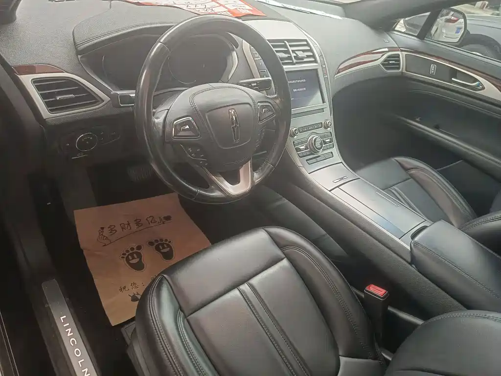 Lincoln MKZ — миниатюра 5