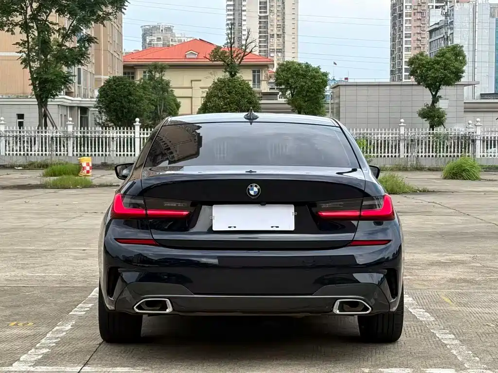 BMW 3 Series — миниатюра 9