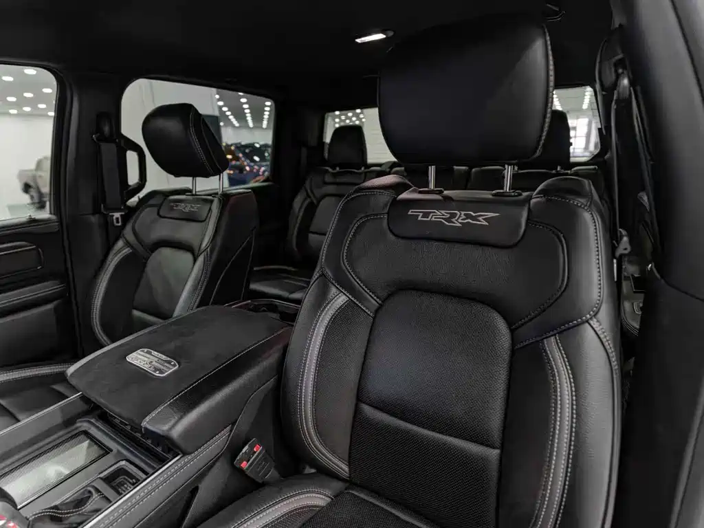 Ram Trucks 2022 6.2T