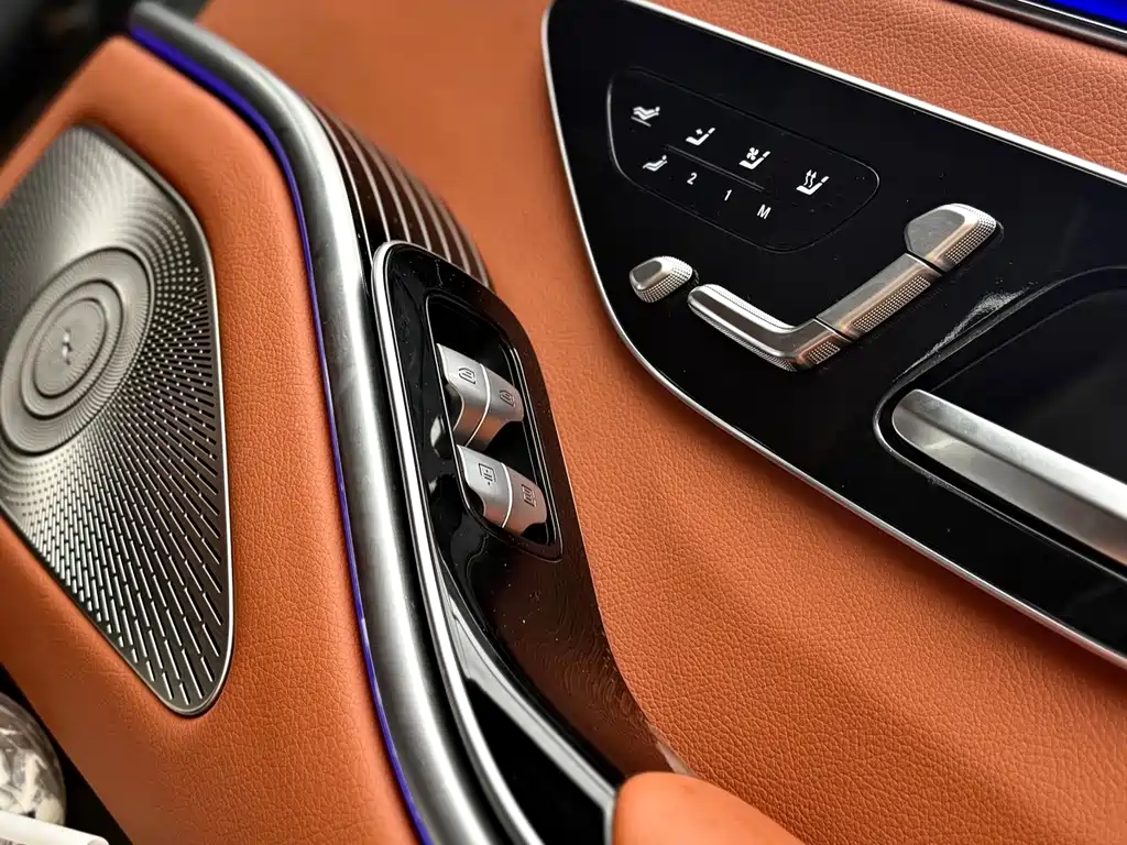 Mercedes-Benz S-Class — миниатюра 9