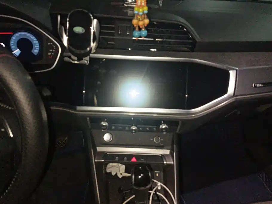 Audi Q3 — миниатюра 13