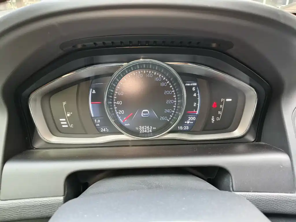 Volvo XC60 — миниатюра 9