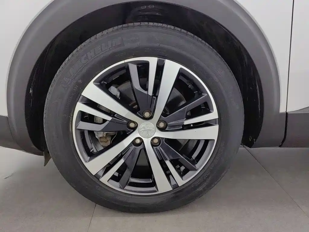 Peugeot 5008 — миниатюра 17