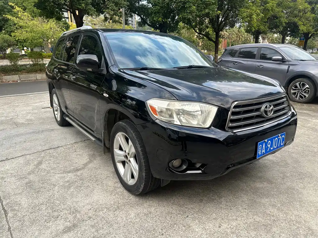 Toyota Highlander — миниатюра 3