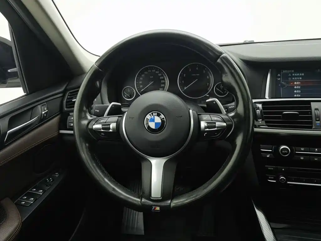 BMW X3 (Import) — миниатюра 11