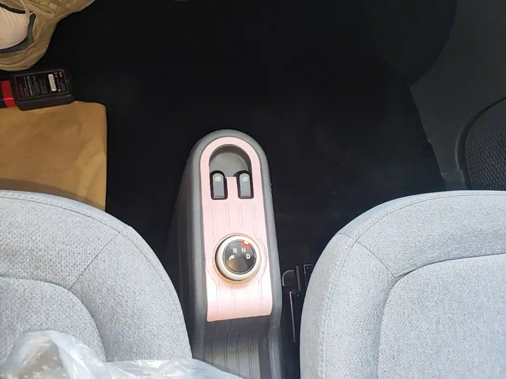 Wuling MINIEV — миниатюра 14