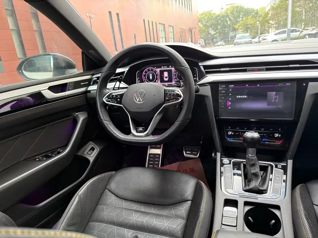 Volkswagen CC — миниатюра 8