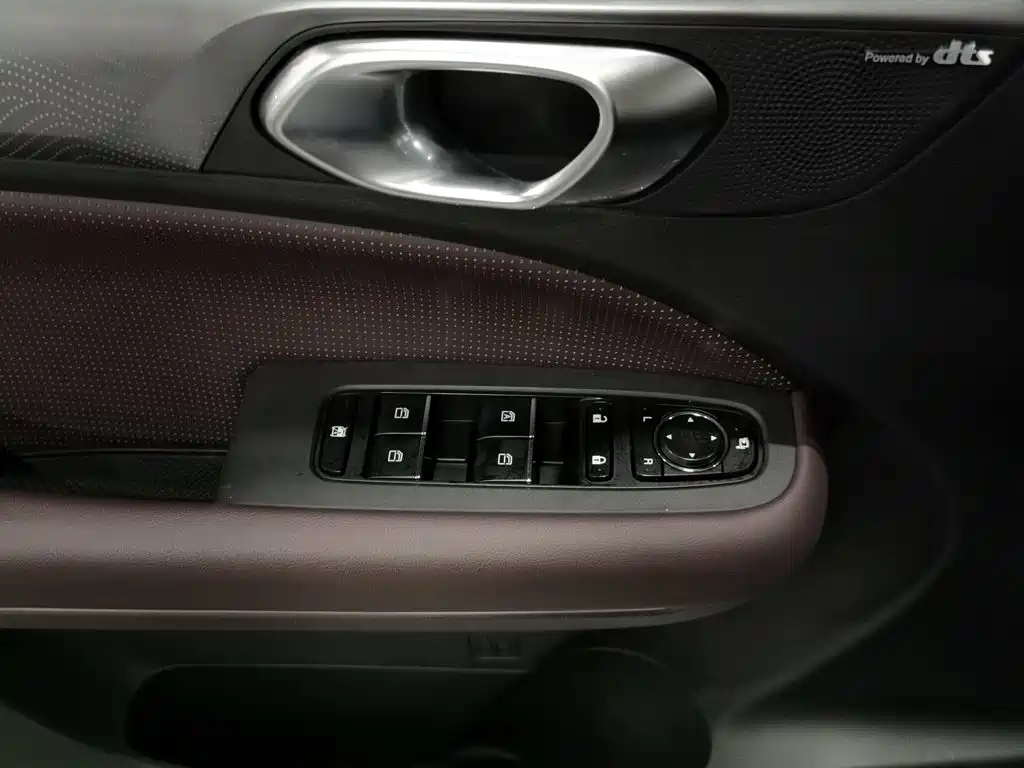 GAC Motor Trumpchi M6 — миниатюра 9