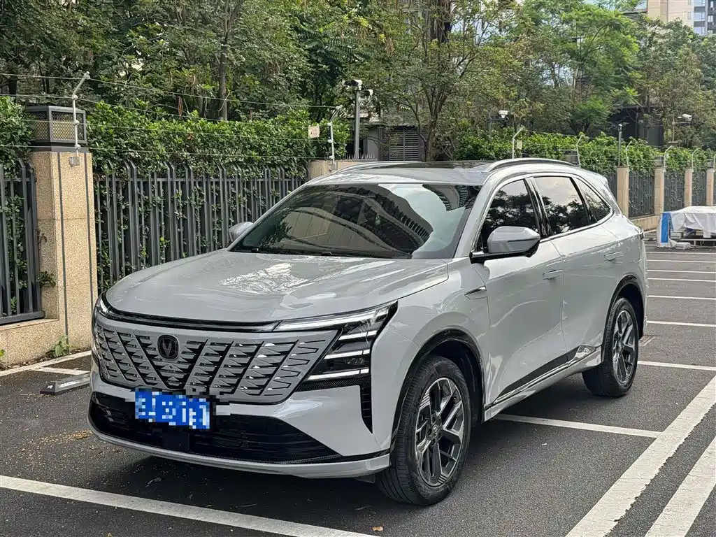 Купить Changan 长安CS75PLUS