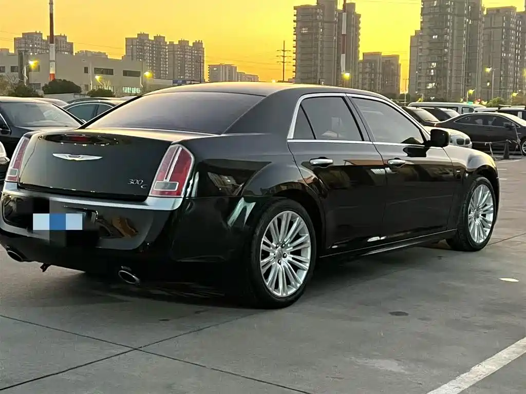 Chrysler 300C 2014 3.0L