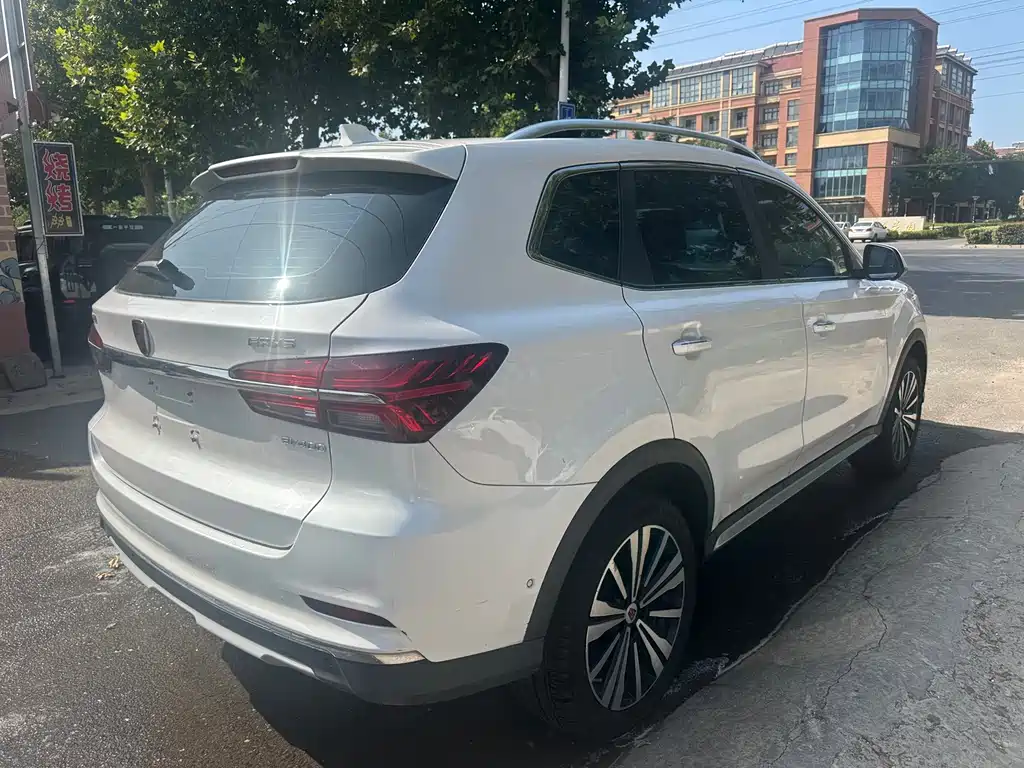 Roewe RX5 New Energy — миниатюра 5