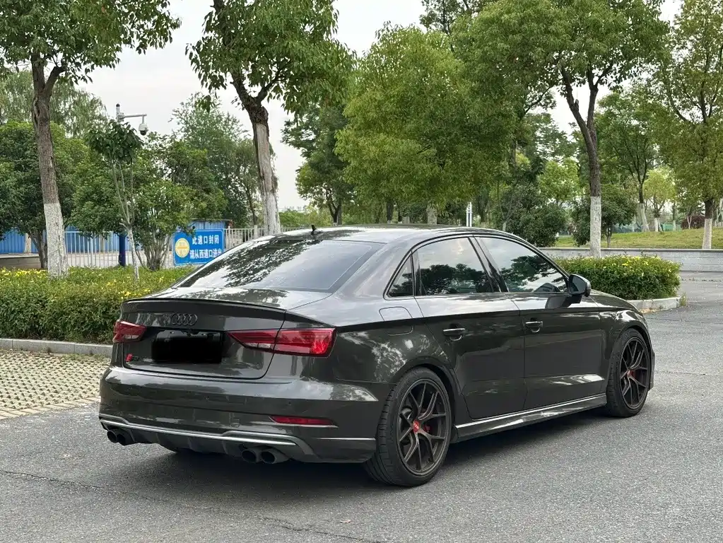 Audi S3 2017 S3 2.0T Limousine