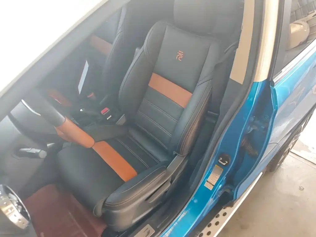 BYD Yuan — миниатюра 15
