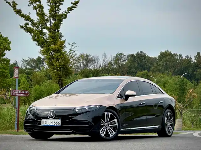 MERCEDES-BENZ  EQS 2023