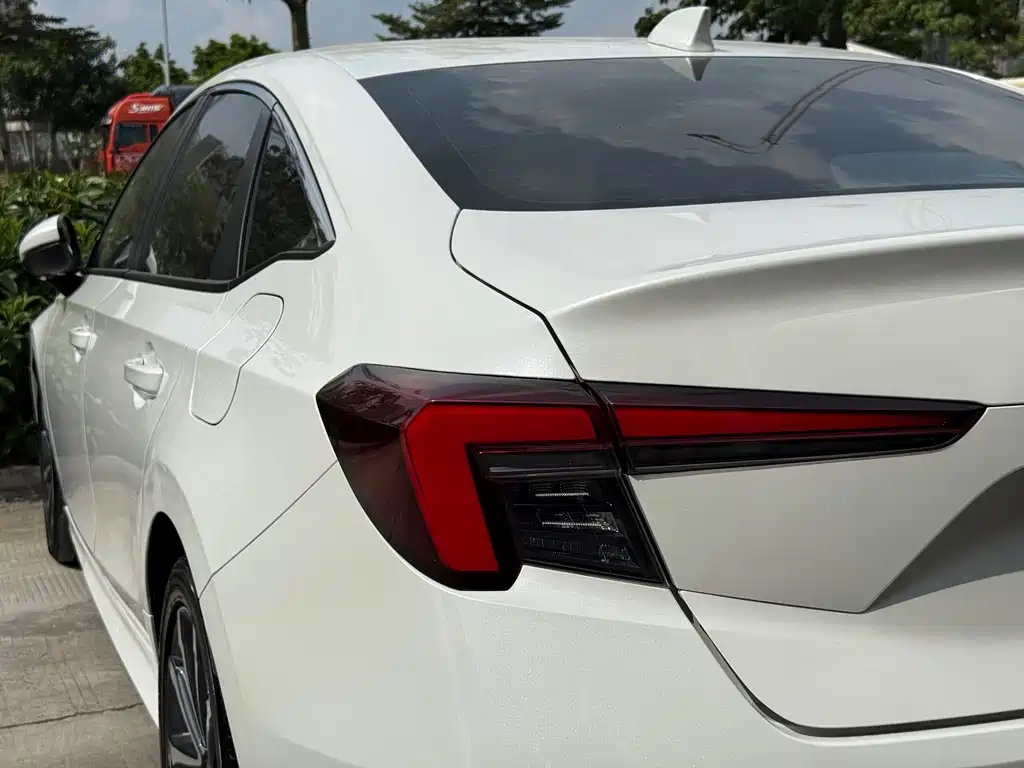 Honda Integra — миниатюра 8