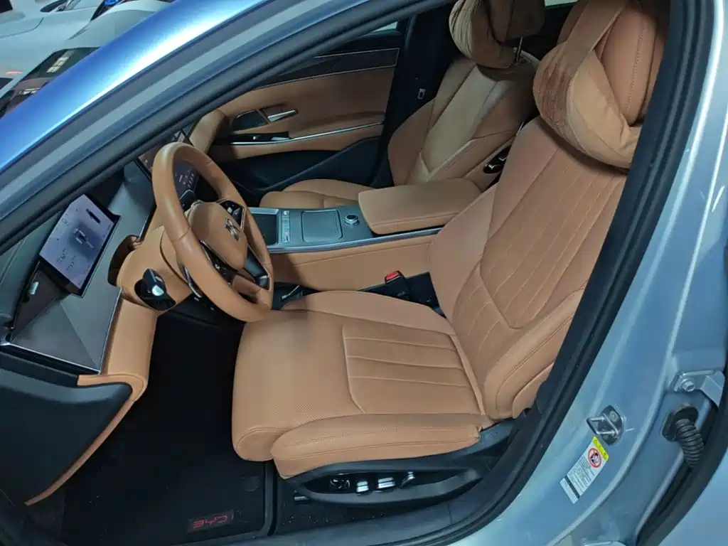 BYD Хань Ли — миниатюра 15