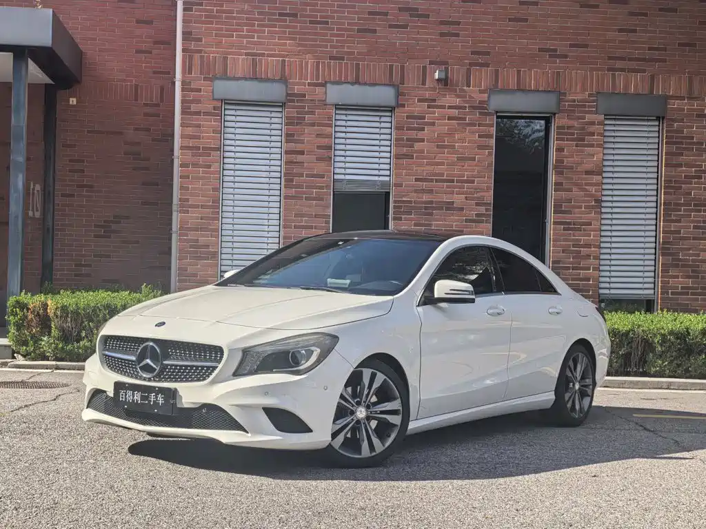 Mercedes-Benz CLA (Import)