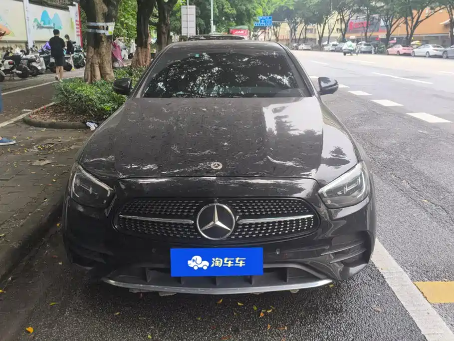 Mercedes-Benz E-Class — миниатюра 2