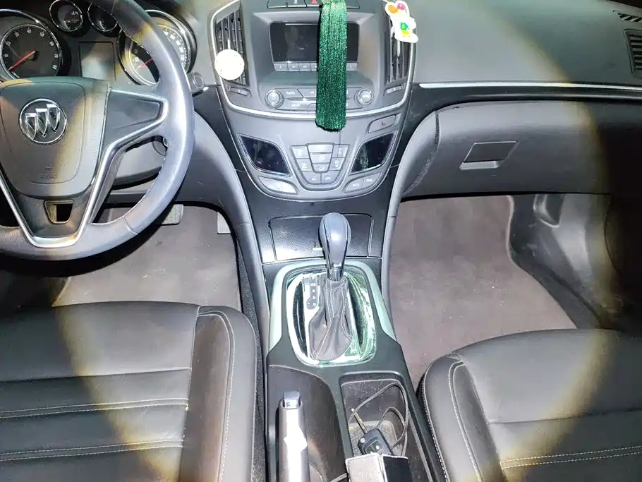 Buick Regal — миниатюра 16