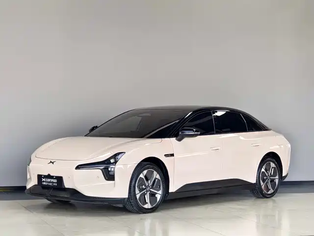 2025 Xpeng Mona M03