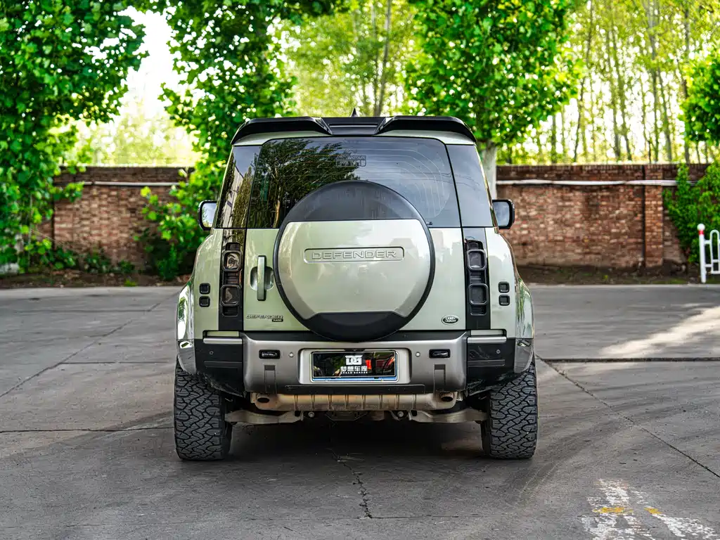 Land Rover Land Rover Defender 2021 90 P400