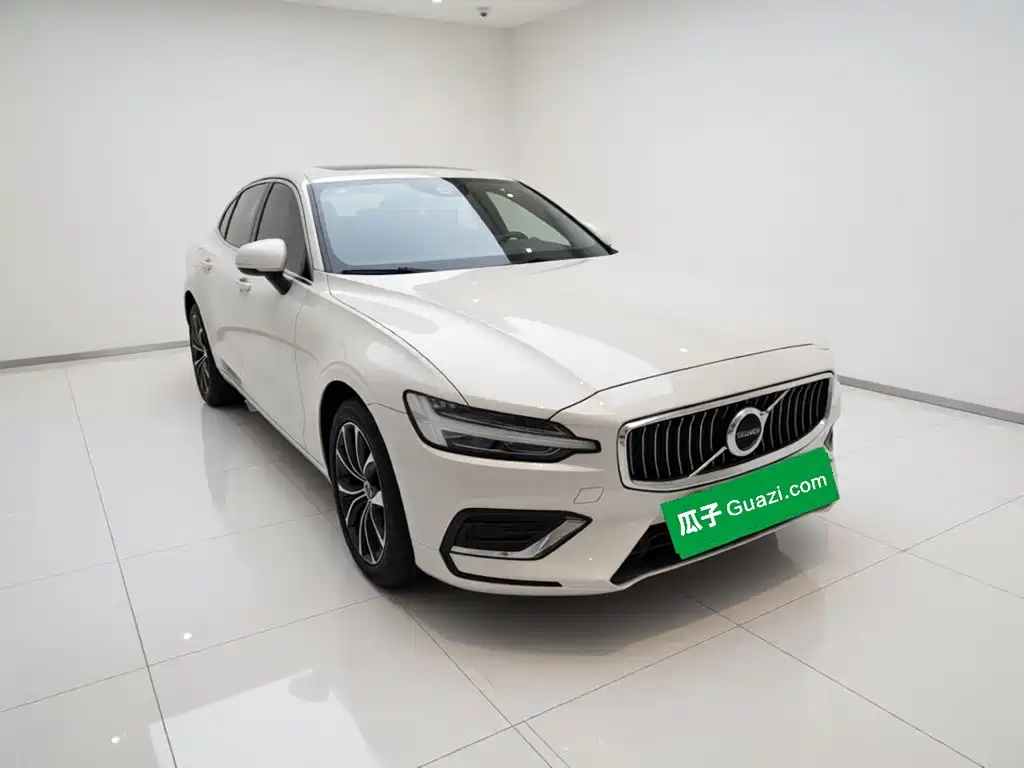 Volvo S60 — миниатюра 23