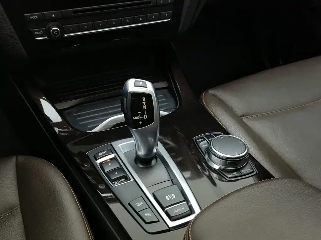 BMW X4 — миниатюра 13