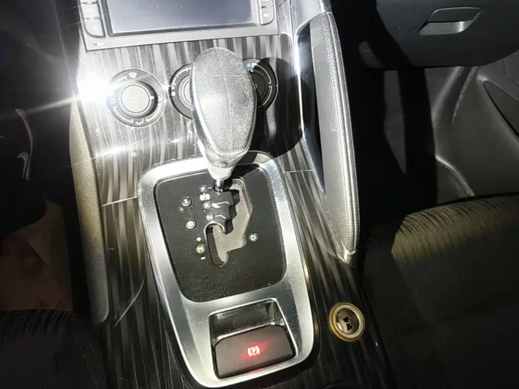 Peugeot 3008 — миниатюра 14